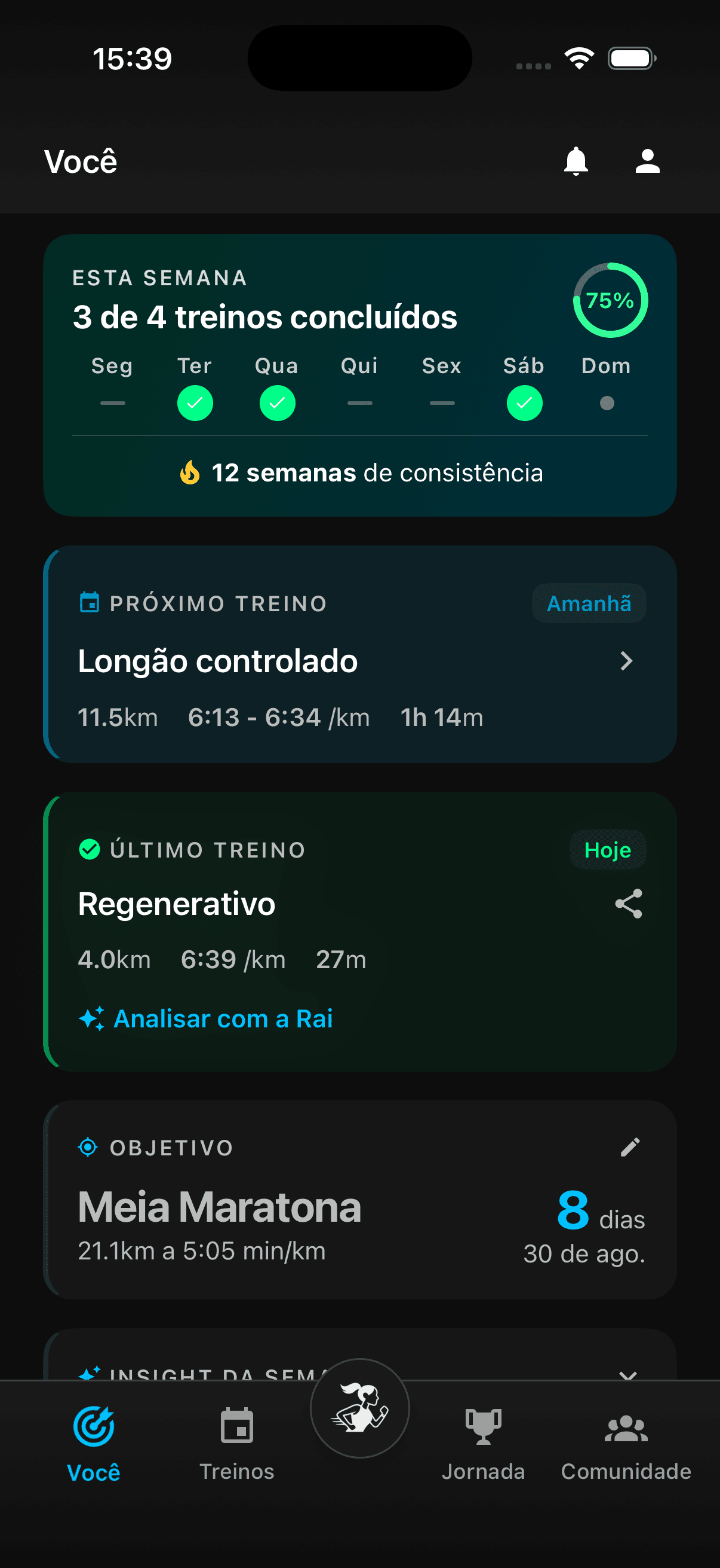 App screen showing the week's training plan and half marathon goal